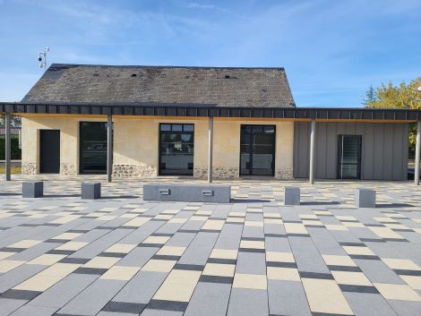 Petite maison en tuffe rénovée