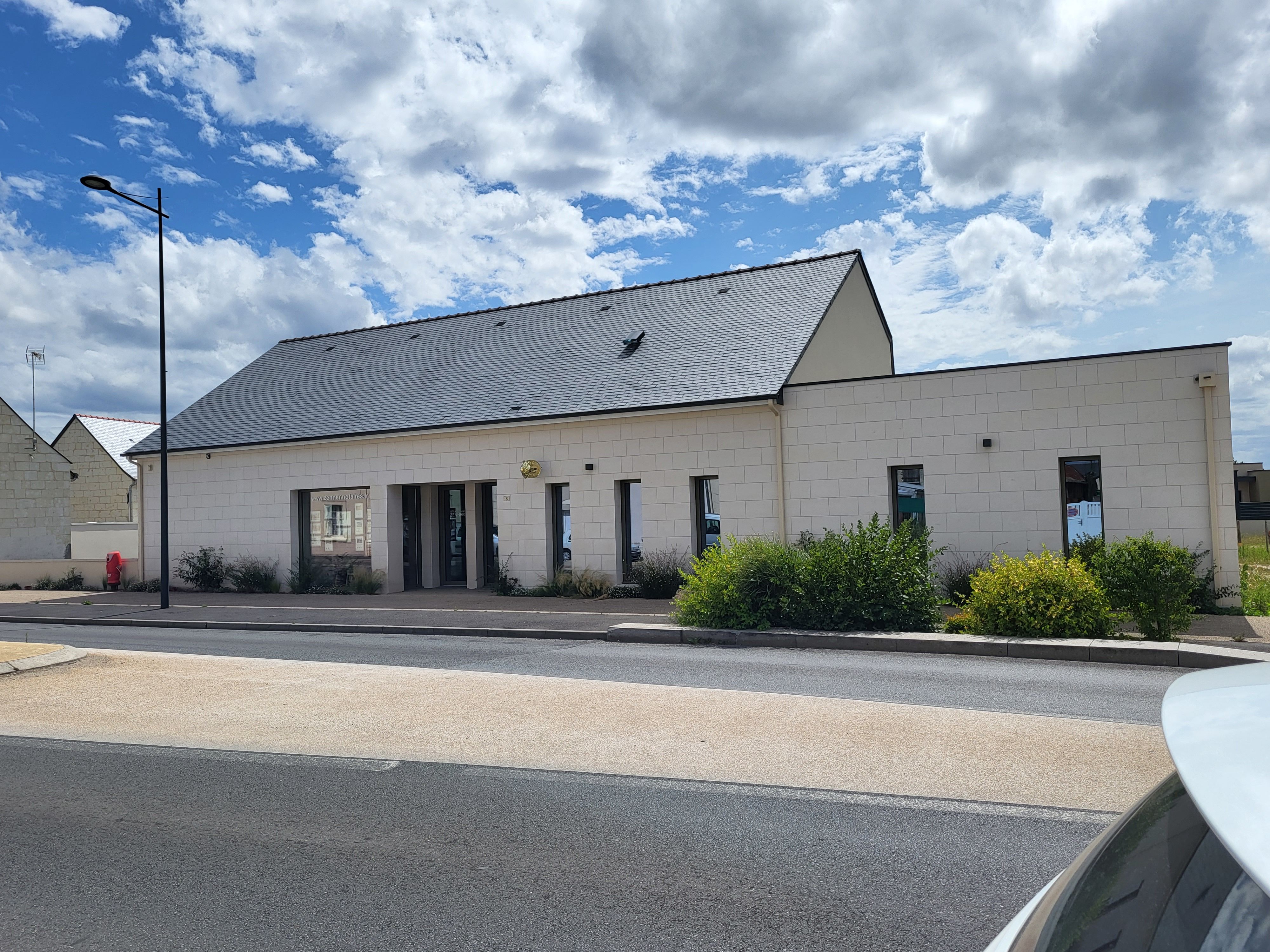 Maison en bois sur piloti