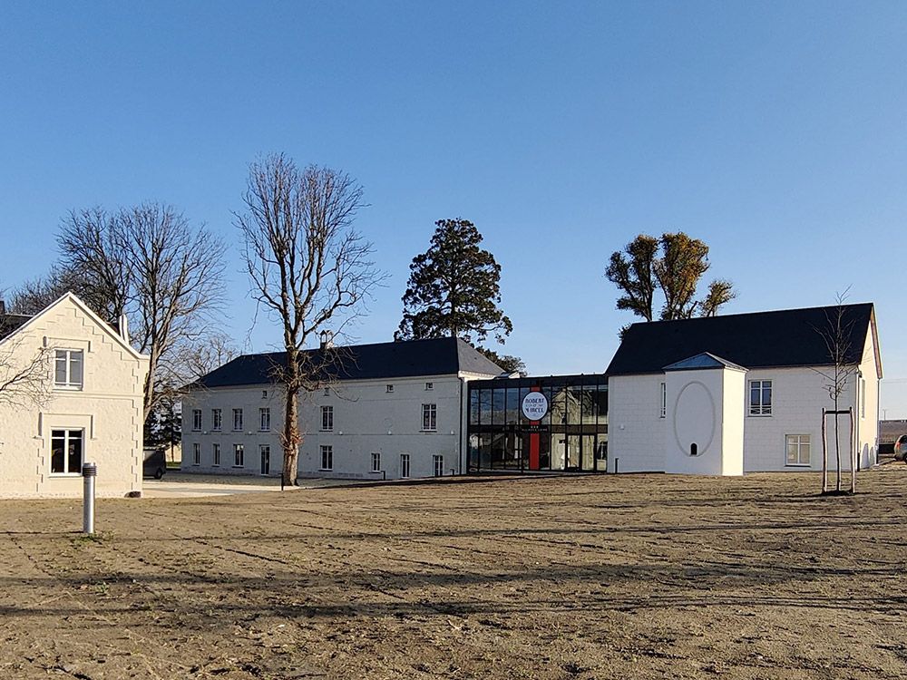 Longère en pierre de tuffe